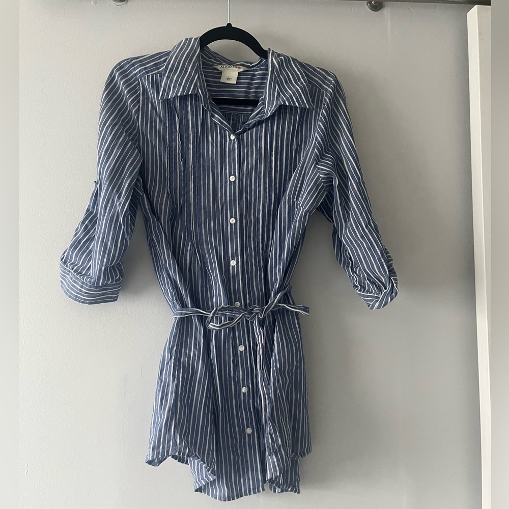 St. John's Bay Blue Striped Button Down Shirt